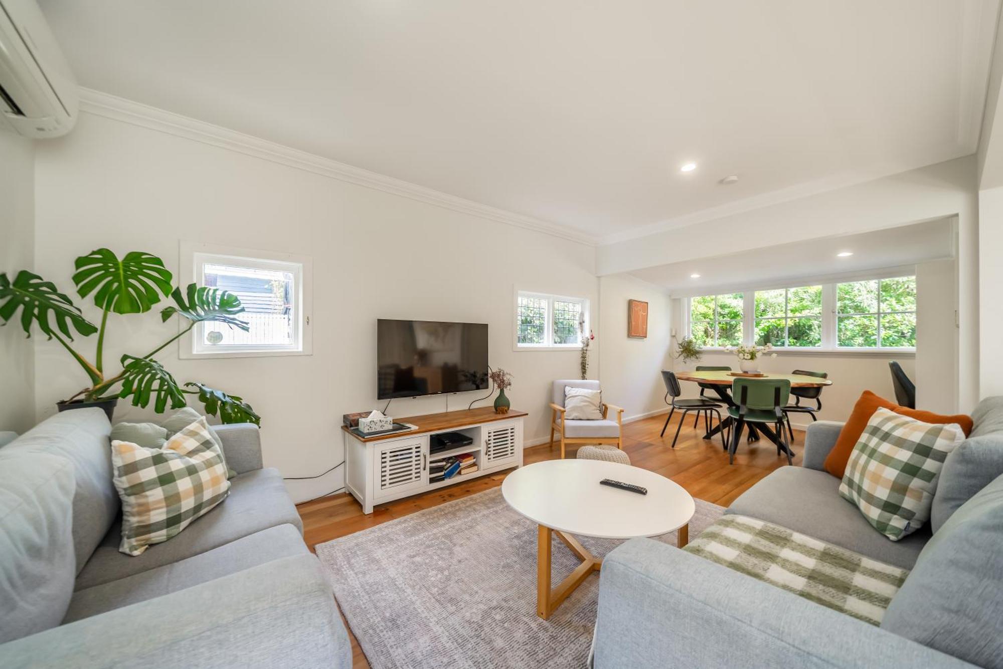 Pinehaven Cottage Upper Hutt Eksteriør bilde